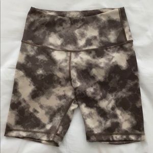 TAN + LINES Coco Cloud Shorts